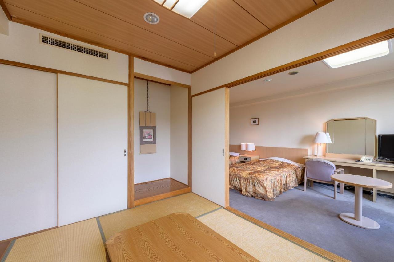 Hotel Tagawa Yamanouchi  Esterno foto